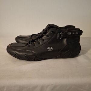 OBLCK Men's All Black Slip On Athletic Shoes With Bungi Laces